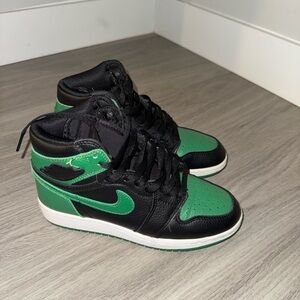Nike Jordans Black and Green High-Top Sneakers